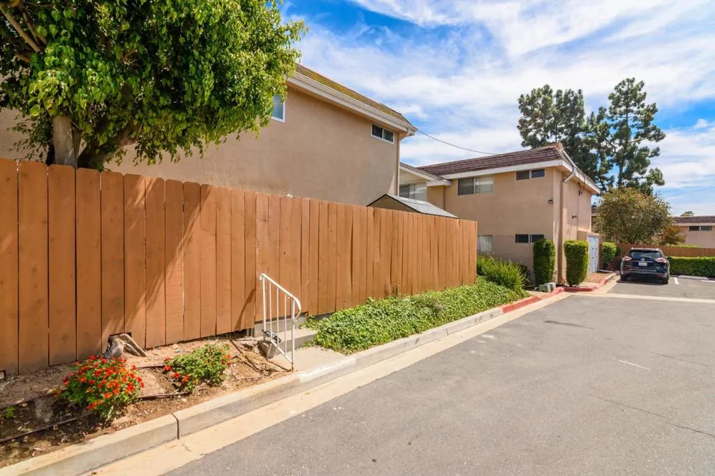 https://cdn.realtyfeed.com/cdn/127/306468659/c569d9be52973ca40dadf3c946063d0e.webp