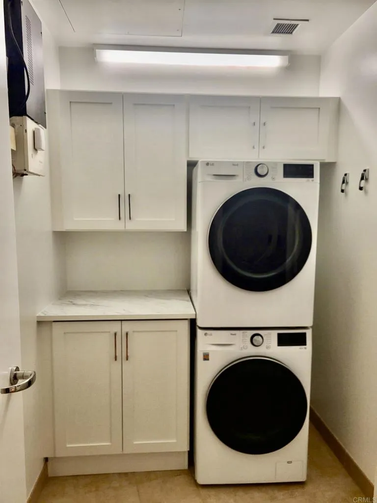 https://cdn.realtyfeed.com/cdn/127/306468817/01b62c29969248b6cf0639071ada234f.webp