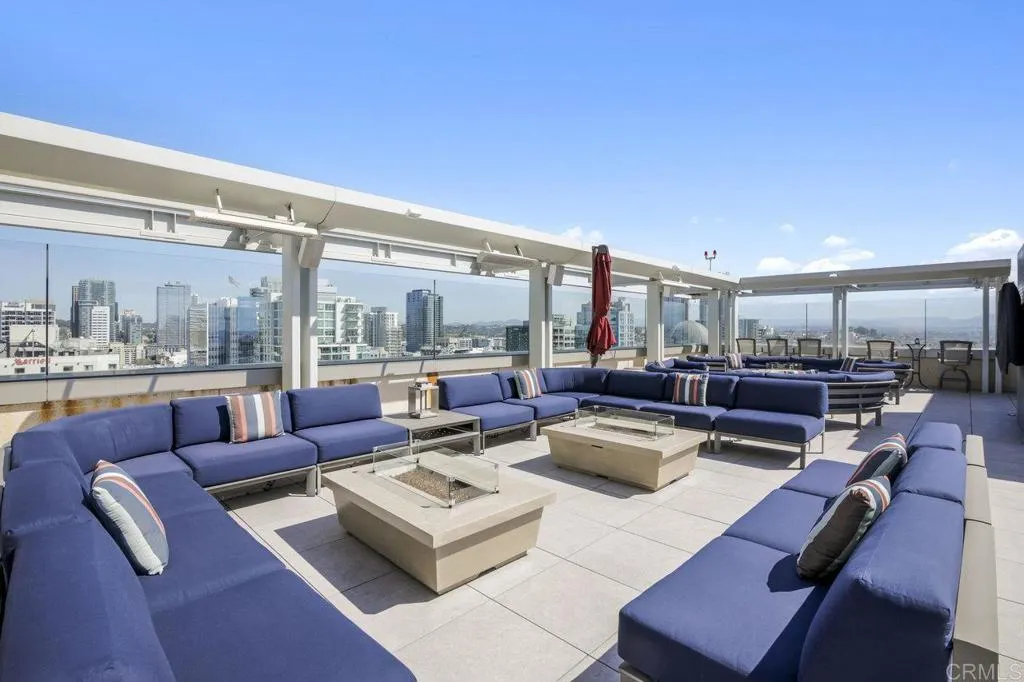 https://cdn.realtyfeed.com/cdn/127/306468817/2a89f5f9b7e05f7e353a716803de87e6.webp