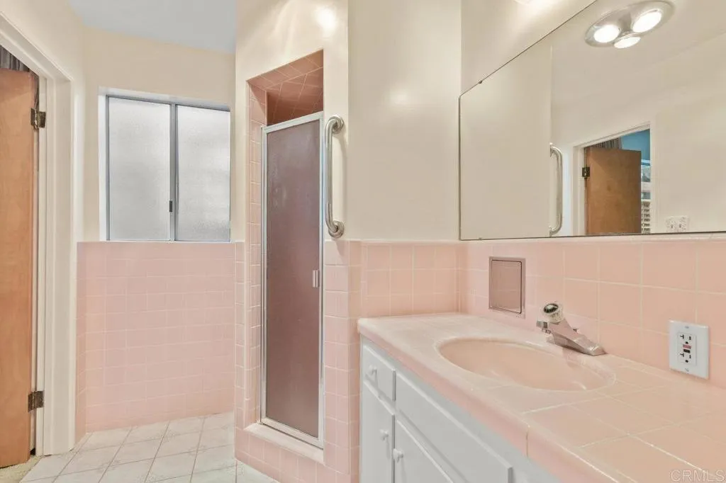 https://cdn.realtyfeed.com/cdn/127/306468894/b22295203c421277c9a9b61af36709e8.webp
