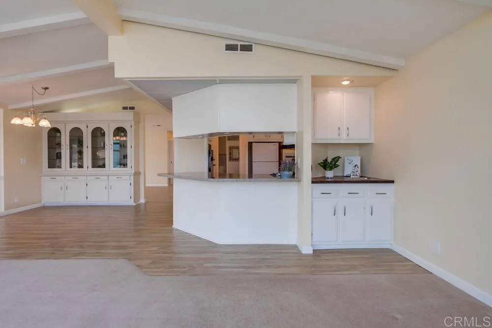 https://cdn.realtyfeed.com/cdn/127/306468998/d4c80ca3a111f07b31a03616b965acef.webp