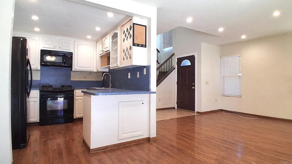 Photo #8: PTP2504520 Listing: Photo #8