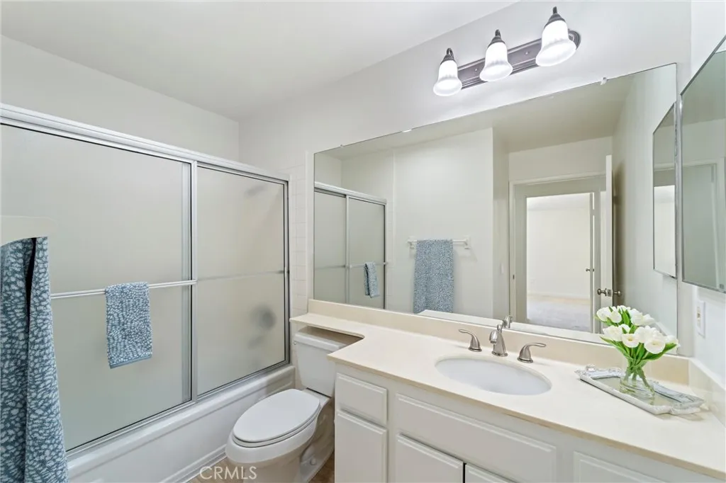 Photo #22: SW25122710 Listing: Photo #22