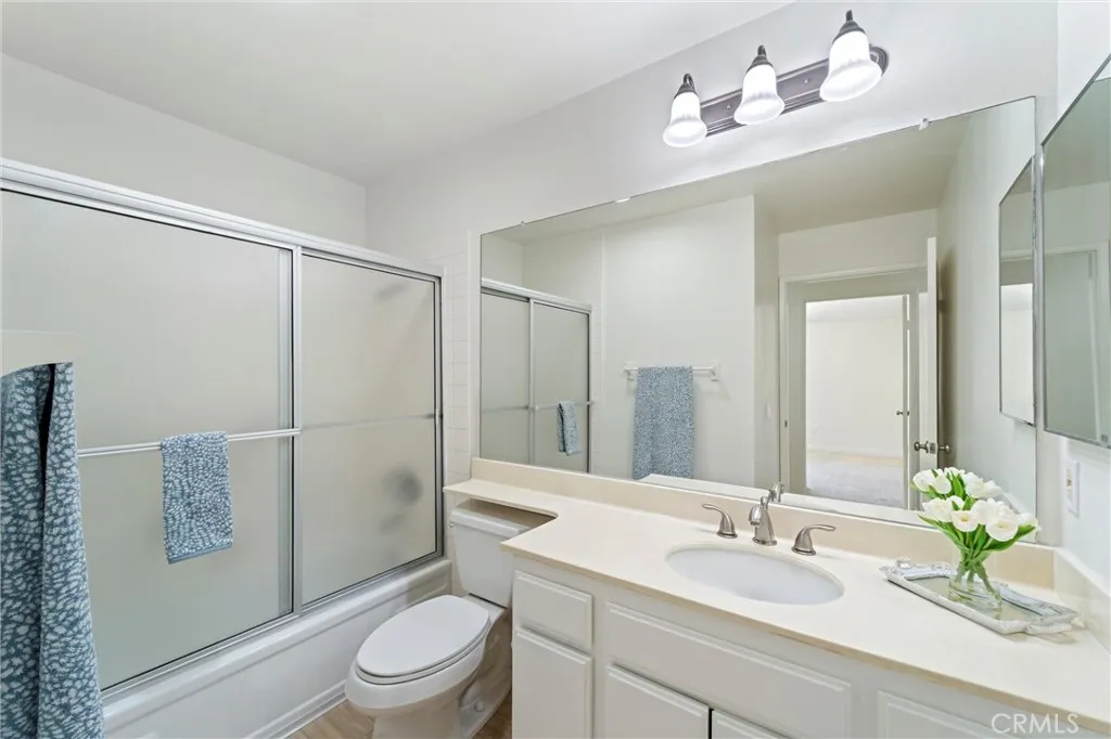 https://cdn.realtyfeed.com/cdn/127/306469042/8e5794c96070575513edad56ba732b81.webp