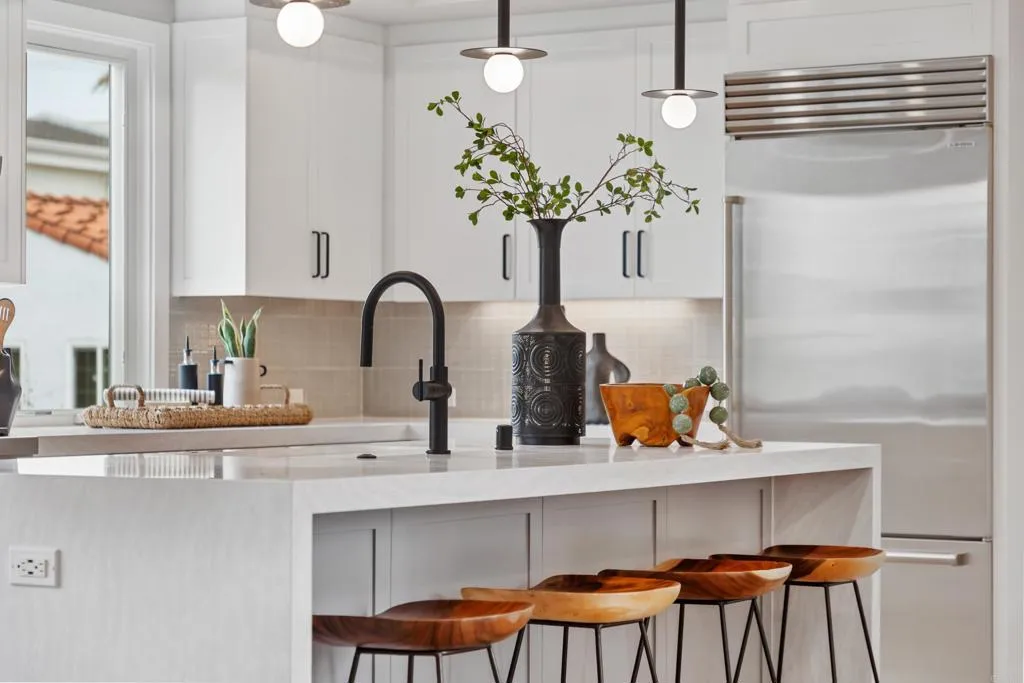 https://cdn.realtyfeed.com/cdn/127/306469095/49f5195cd2482445640e4d92d5f47507.webp