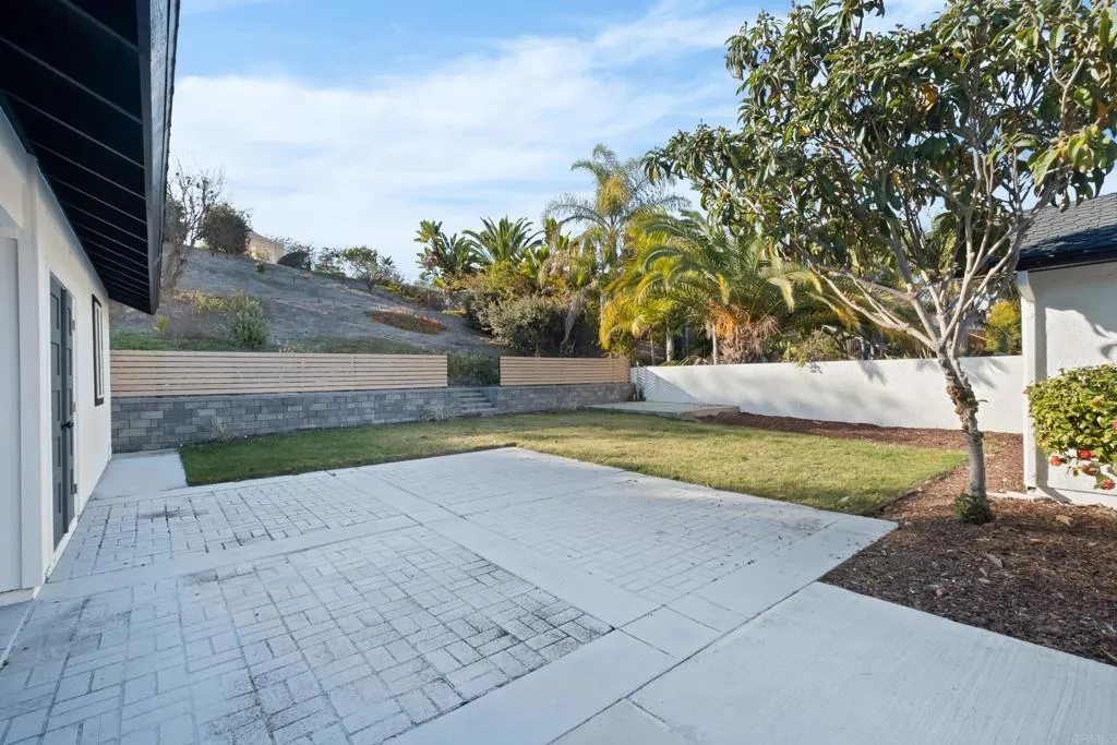 https://cdn.realtyfeed.com/cdn/127/306469159/271f669c27f608e6e04c35b709b4cd1b.webp