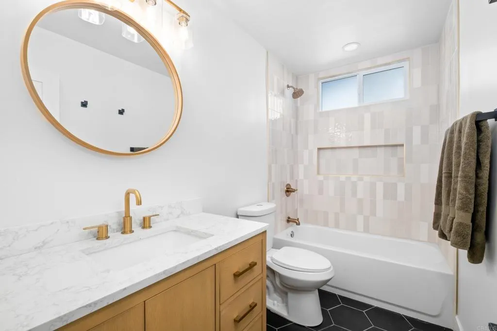 https://cdn.realtyfeed.com/cdn/127/306469159/78cf5121b09ec769b7834e2a371999d3.webp