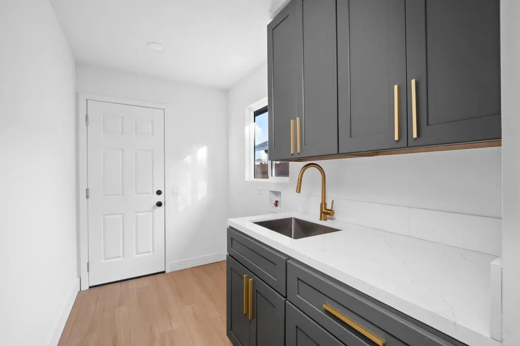 https://cdn.realtyfeed.com/cdn/127/306469159/84ea27ab2f1537436189901e38435825.webp