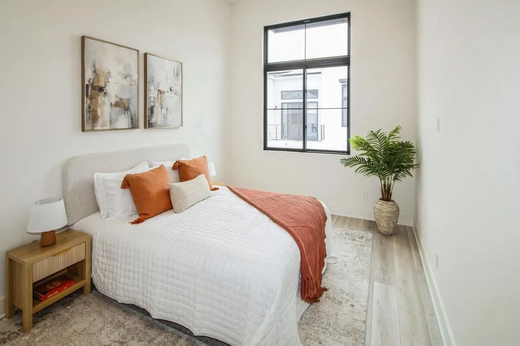 Photo #5: NDP2505945 Listing 