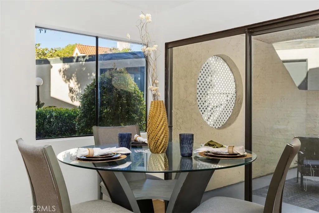 https://cdn.realtyfeed.com/cdn/127/306469538/1e24deaeabfd6caf2a849a8027f52c18.webp