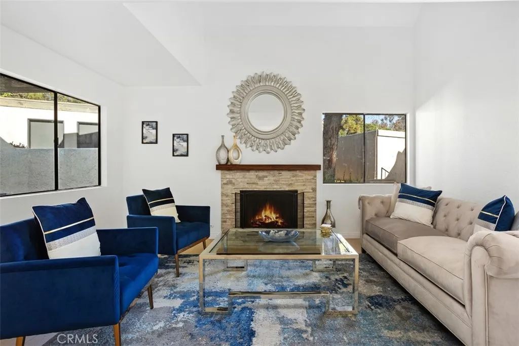 https://cdn.realtyfeed.com/cdn/127/306469538/30f3715dd62b8cf86ee306562a7039b0.webp