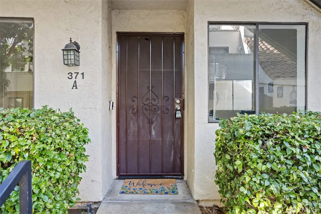 https://cdn.realtyfeed.com/cdn/127/306469538/f81c743ca4186768f3248059d6b3bf56.webp