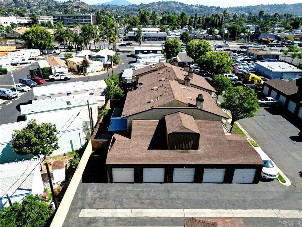 https://cdn.realtyfeed.com/cdn/127/306469545/5cbaf7e73b2c0f0ca23627ec9f91847c.webp