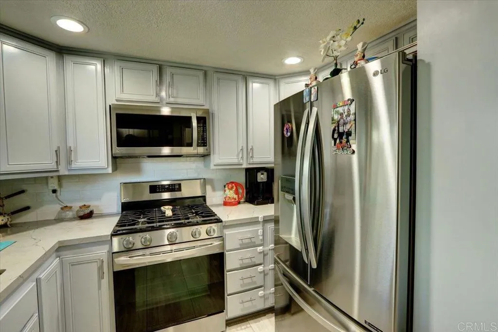 https://cdn.realtyfeed.com/cdn/127/306469545/a666137ccd698df4c811ee5b62515c13.webp