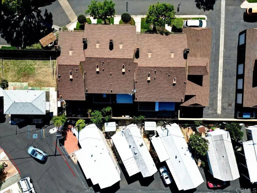 https://cdn.realtyfeed.com/cdn/127/306469545/b8aa874ec7d3c88302facec893923892.webp