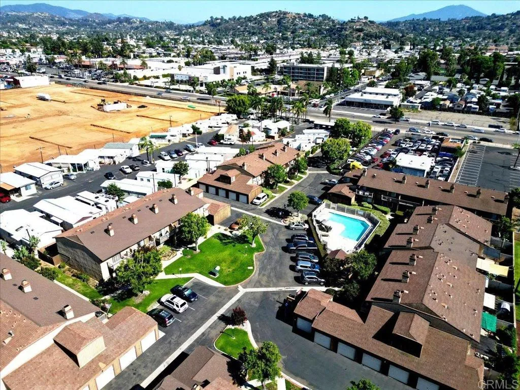 https://cdn.realtyfeed.com/cdn/127/306469545/e7d18aa3811503f5356f35d3b8827906.webp