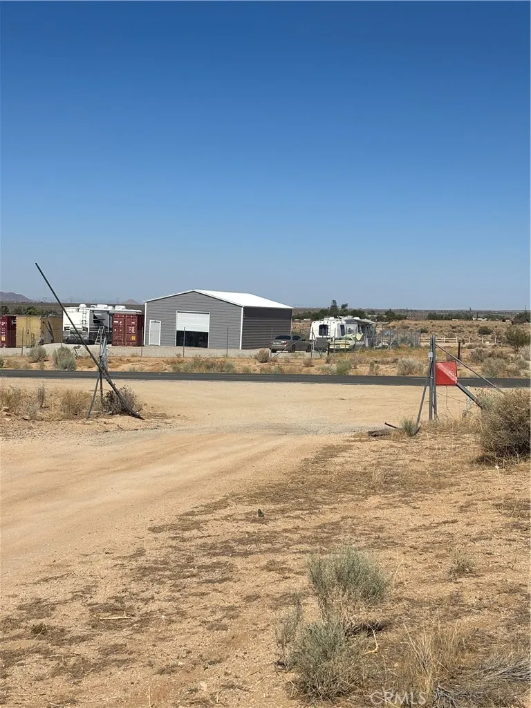126 E Ave W-4, Pearblossom, CA 93553 - Photo 2 of 14, Pearblossom, CA