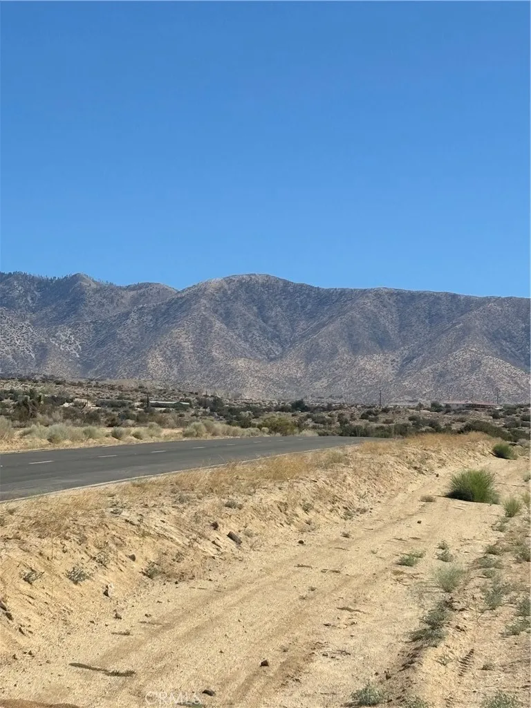 126 E Ave W-4, Pearblossom, CA 93553 - Photo 4 of 14, Pearblossom, CA