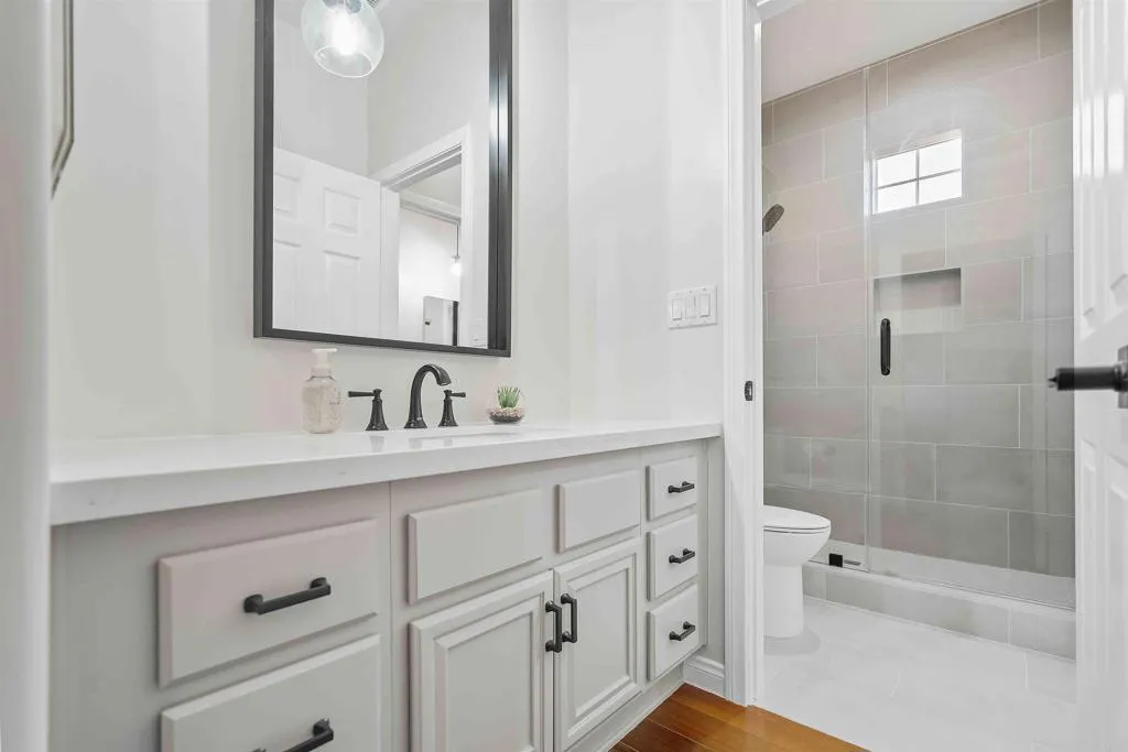 https://cdn.realtyfeed.com/cdn/127/306469625/7e3fbe614a7785ecc45c6e9a69b7f72f.webp