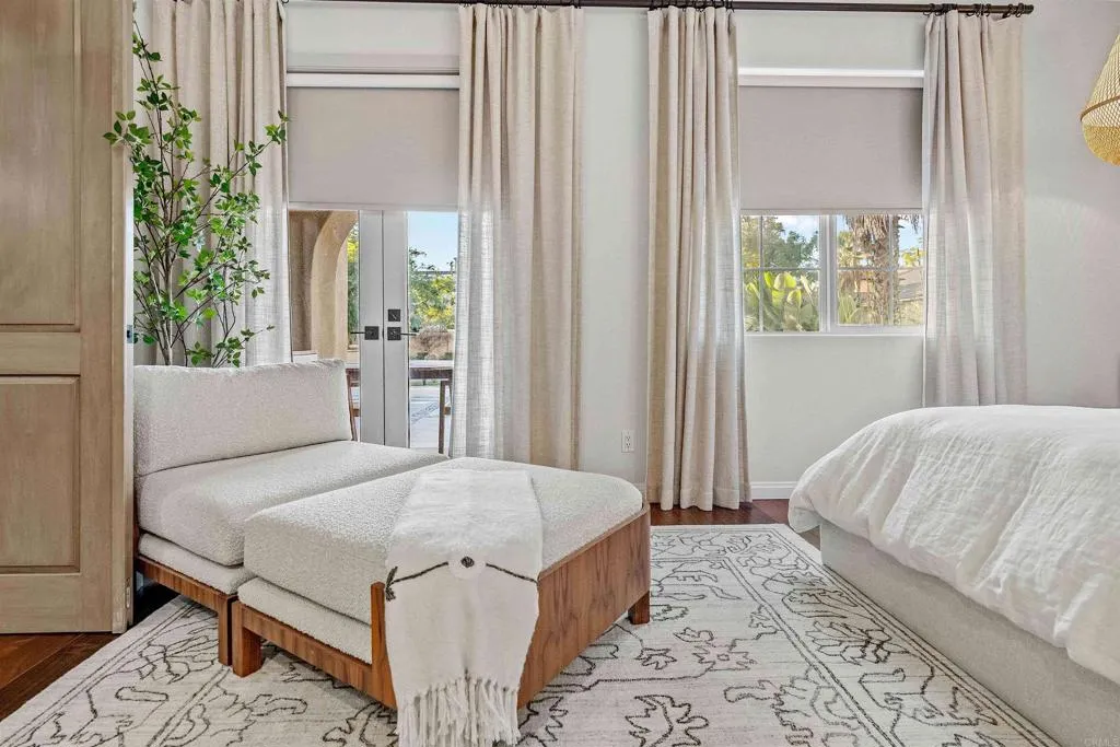 https://cdn.realtyfeed.com/cdn/127/306469625/b0033845d0705e43da3a1fae19ed8df1.webp