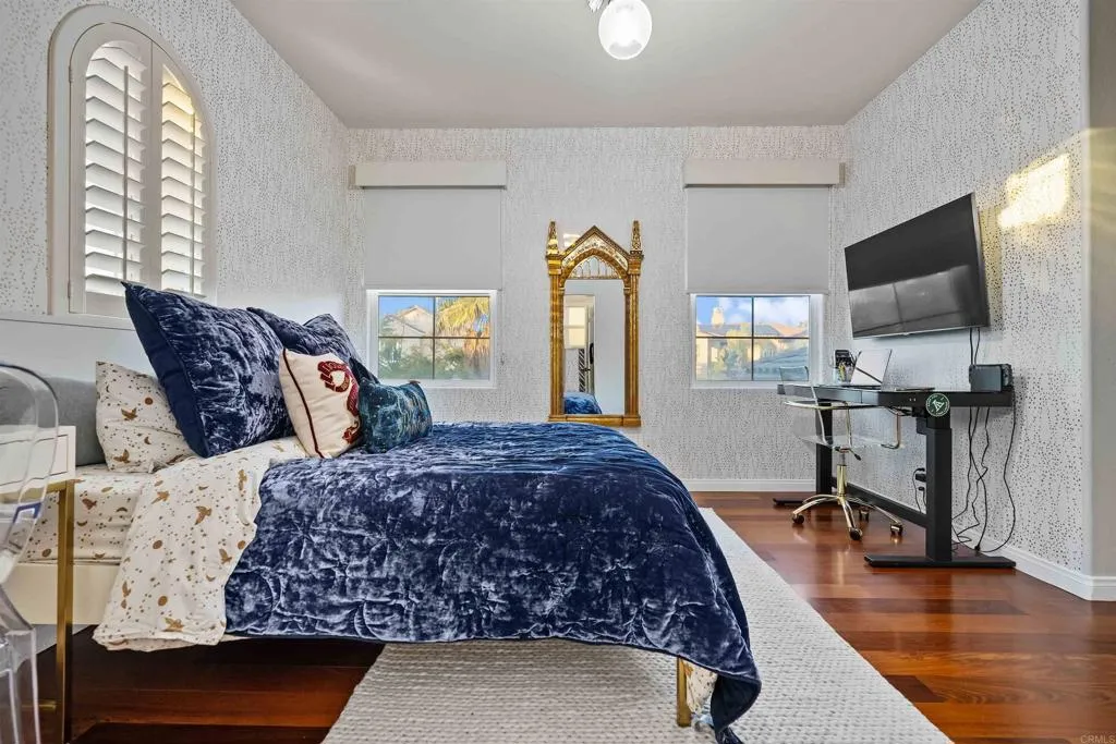 https://cdn.realtyfeed.com/cdn/127/306469625/c17c0a1ddfcfc90c29bfeffd0c00739d.webp
