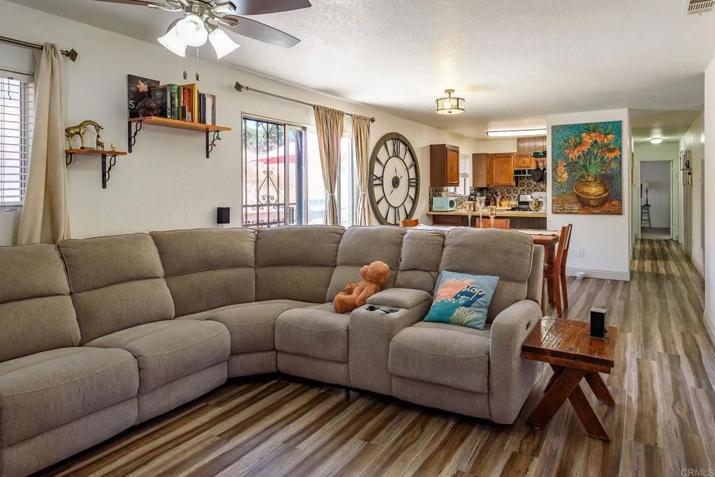 https://cdn.realtyfeed.com/cdn/127/306469765/20bb0748e3959f112b949c0e7fd0ab4a.webp