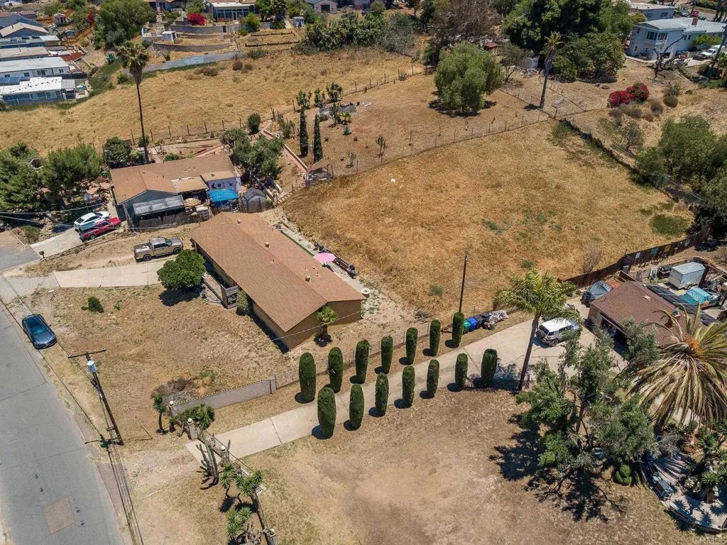 https://cdn.realtyfeed.com/cdn/127/306469765/6b8bf63e1d1885837de870e51036b80a.webp