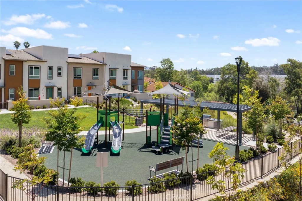 https://cdn.realtyfeed.com/cdn/127/306469810/77b147e26e282a919adbc38b6f89a5f0.webp