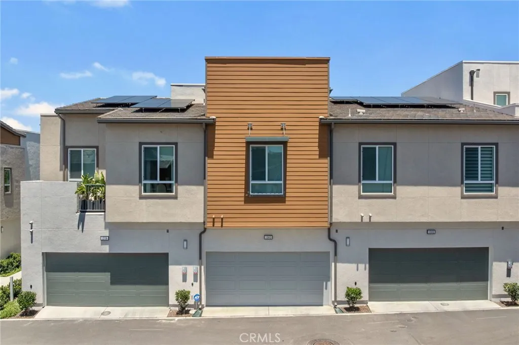 https://cdn.realtyfeed.com/cdn/127/306469810/956b267020bab14f28ab2513844131d1.webp
