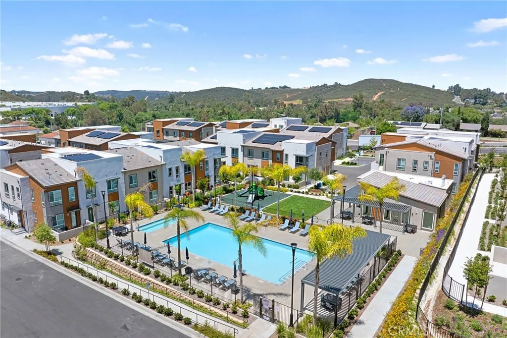 https://cdn.realtyfeed.com/cdn/127/306469810/cd677cc80065dfa861852f340d38ea21.webp