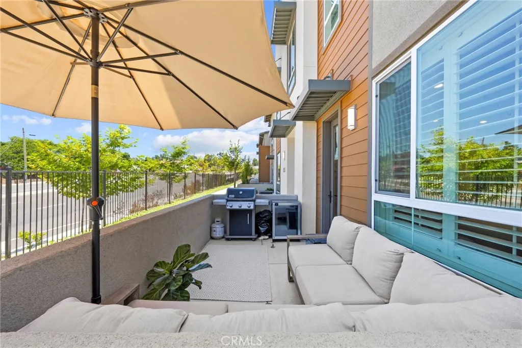 https://cdn.realtyfeed.com/cdn/127/306469810/ecf7c76b8e62194226832313acc0d553.webp