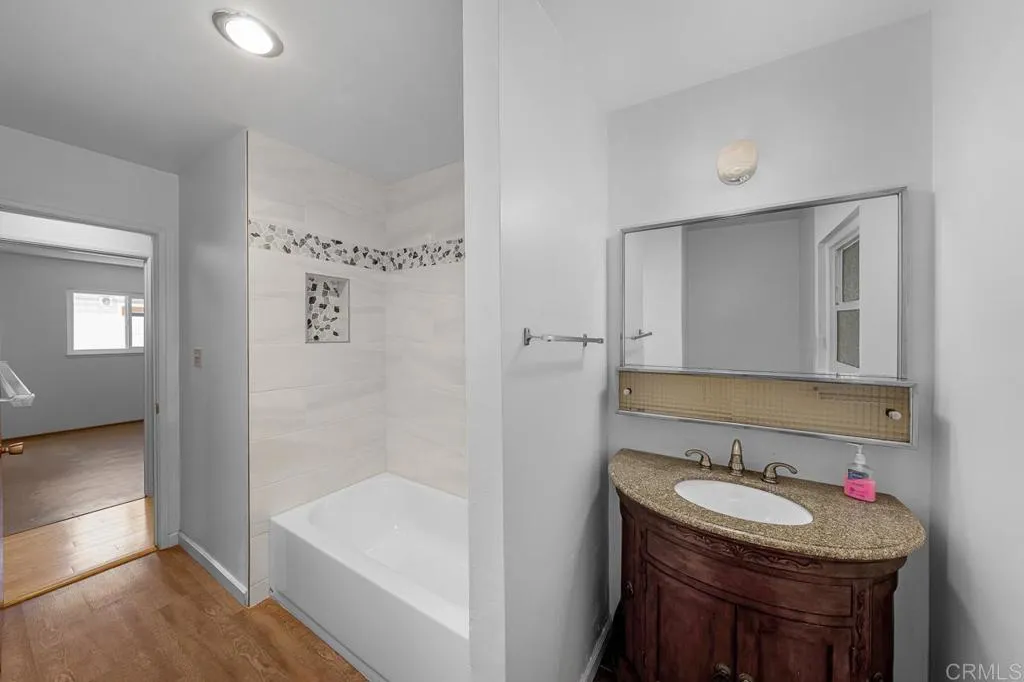 cdn/127/306469837/89f2bd04d20e4b4d3f1c20cf706e95ff.webp