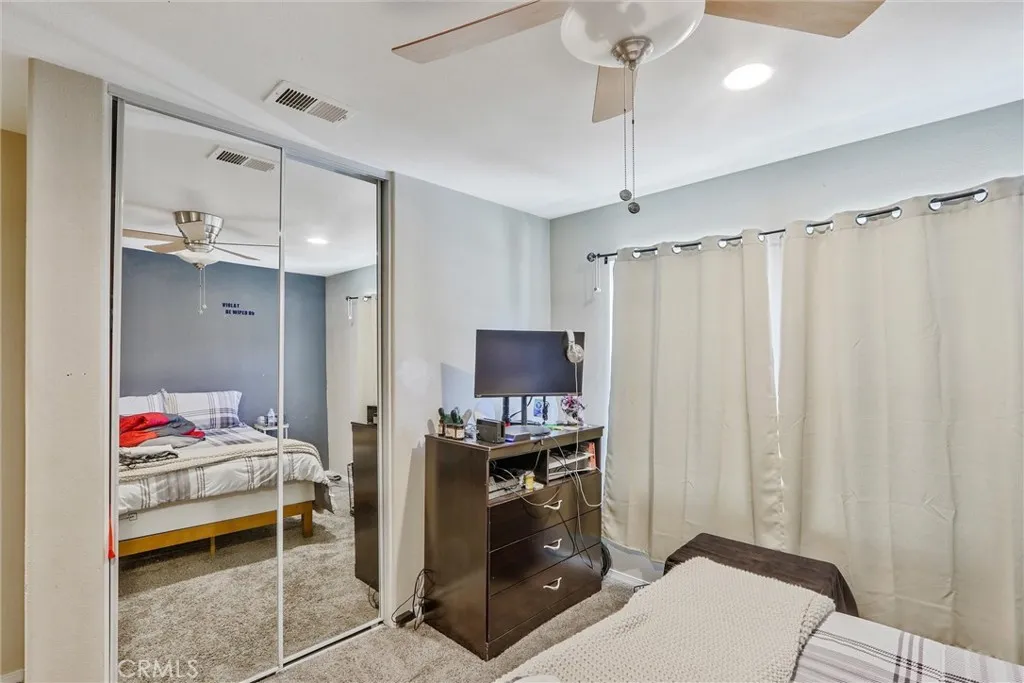 https://cdn.realtyfeed.com/cdn/127/306470085/794ec7902796dc8361ef6128aae03b78.webp