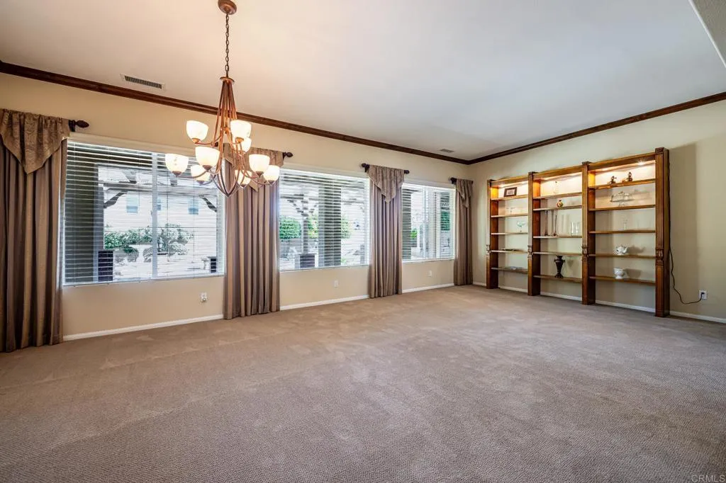 https://cdn.realtyfeed.com/cdn/127/306470086/05f715dd1d44493def19eb6722908428.webp