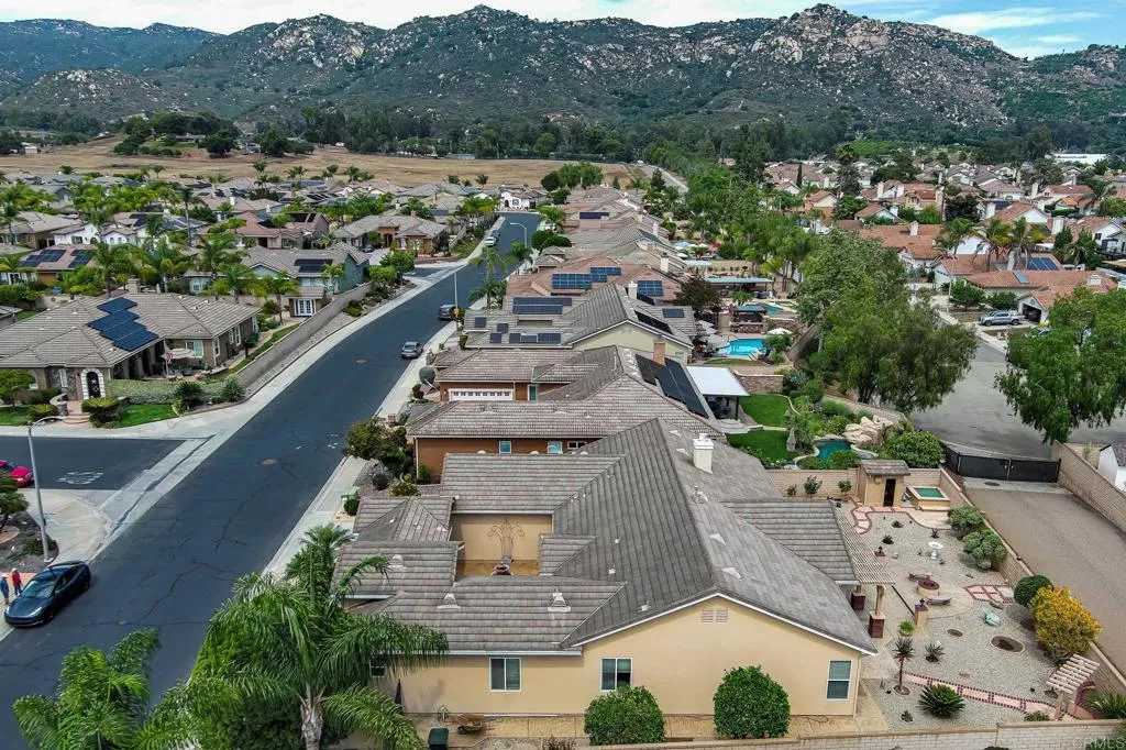 https://cdn.realtyfeed.com/cdn/127/306470086/0d11b995c00d1d16485021cfc224dddb.webp