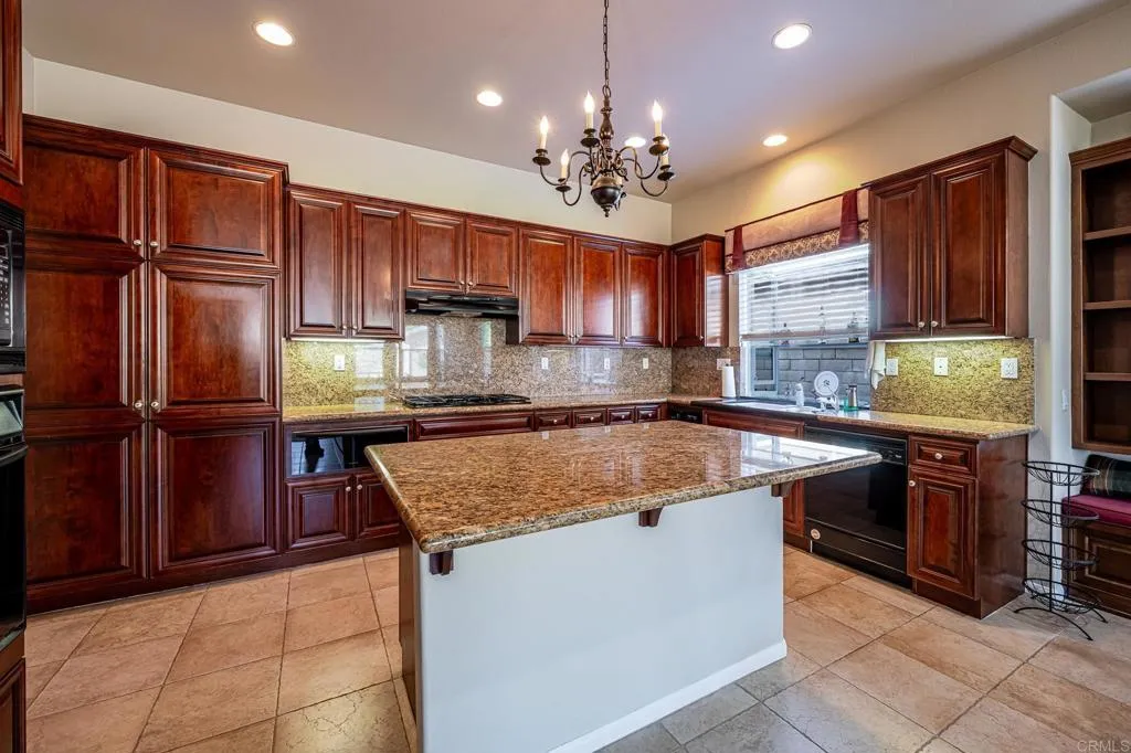 https://cdn.realtyfeed.com/cdn/127/306470086/55390cb33a0109e78d8626aa8eab0c82.webp