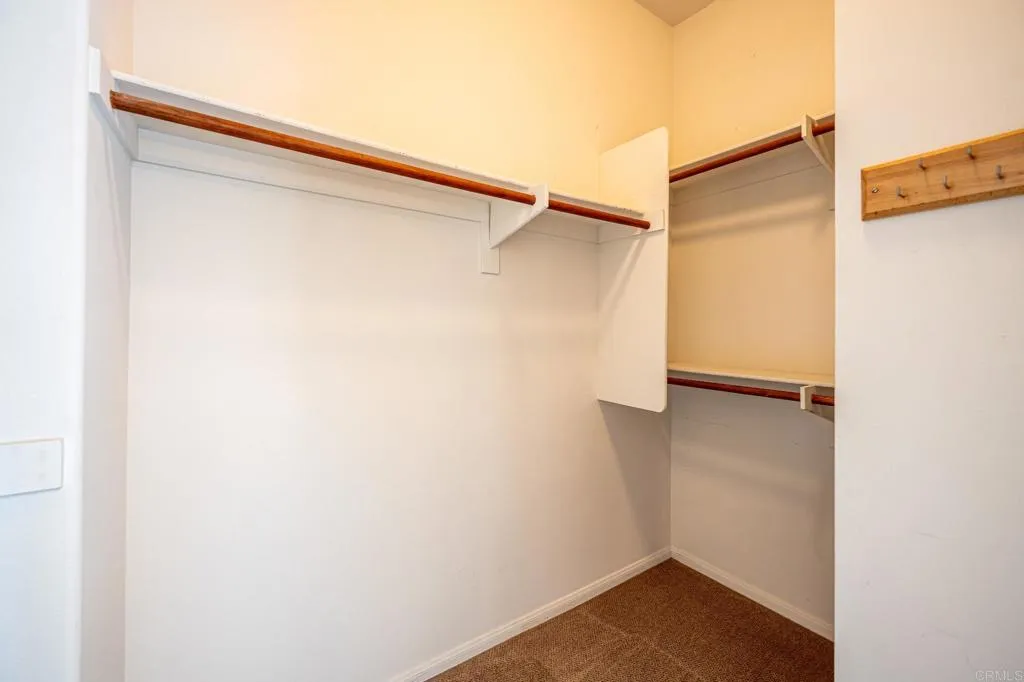 https://cdn.realtyfeed.com/cdn/127/306470086/97a938a8ee72838286c8176bf65a4a28.webp