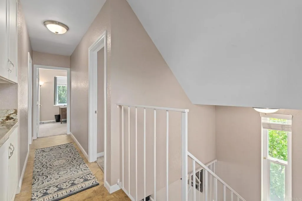 https://cdn.realtyfeed.com/cdn/127/306470137/1256a3c9f4a0d791ac14723686c769a3.webp