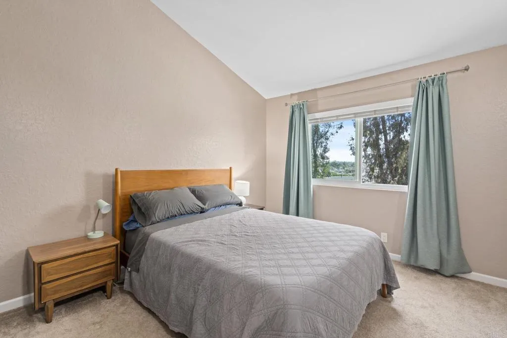 https://cdn.realtyfeed.com/cdn/127/306470137/f2cd9cf4cf5820bb9d60bccfc7bf0a75.webp