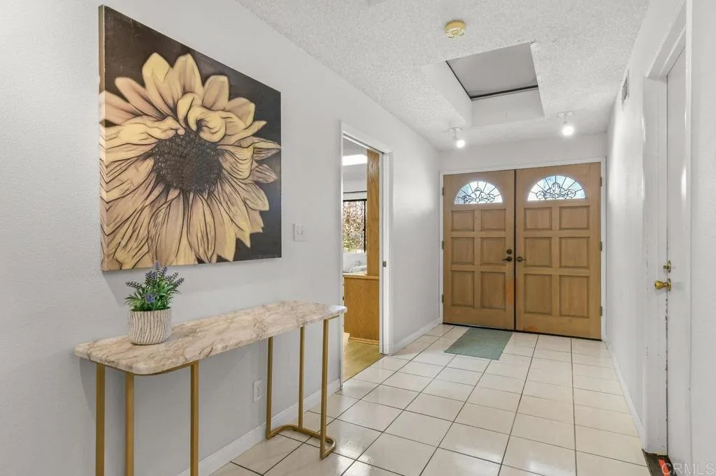 https://cdn.realtyfeed.com/cdn/127/306470150/98aa3bb5738186429185f3c183b1bd23.webp