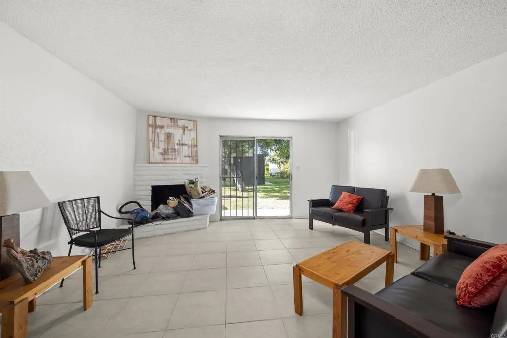 Photo #6: PTP2504549 Listing 