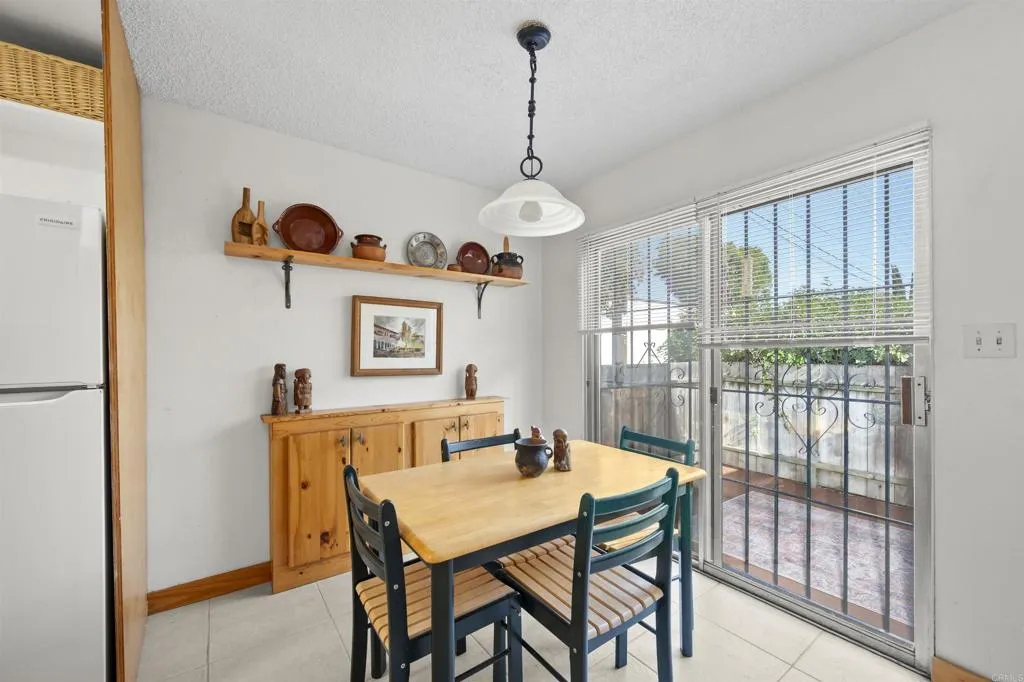 Photo #8: PTP2504549 Listing: Photo #8