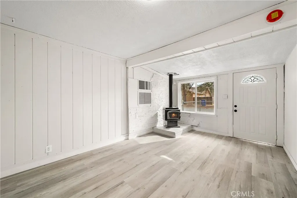 https://cdn.realtyfeed.com/cdn/127/306470305/2ccbbdd2f1044e96d6a99f1f9c9a937c.webp
