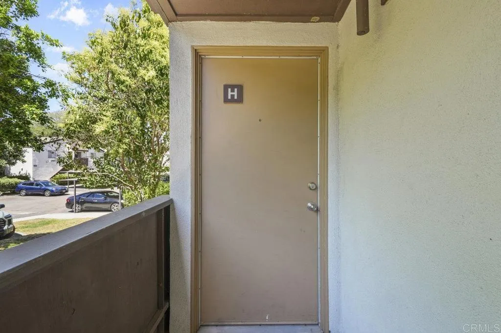 Photo #3: PTP2504556 Listing 