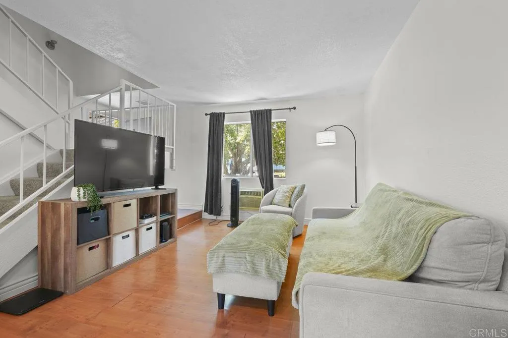 Photo #11: PTP2504556 Listing: Photo #11