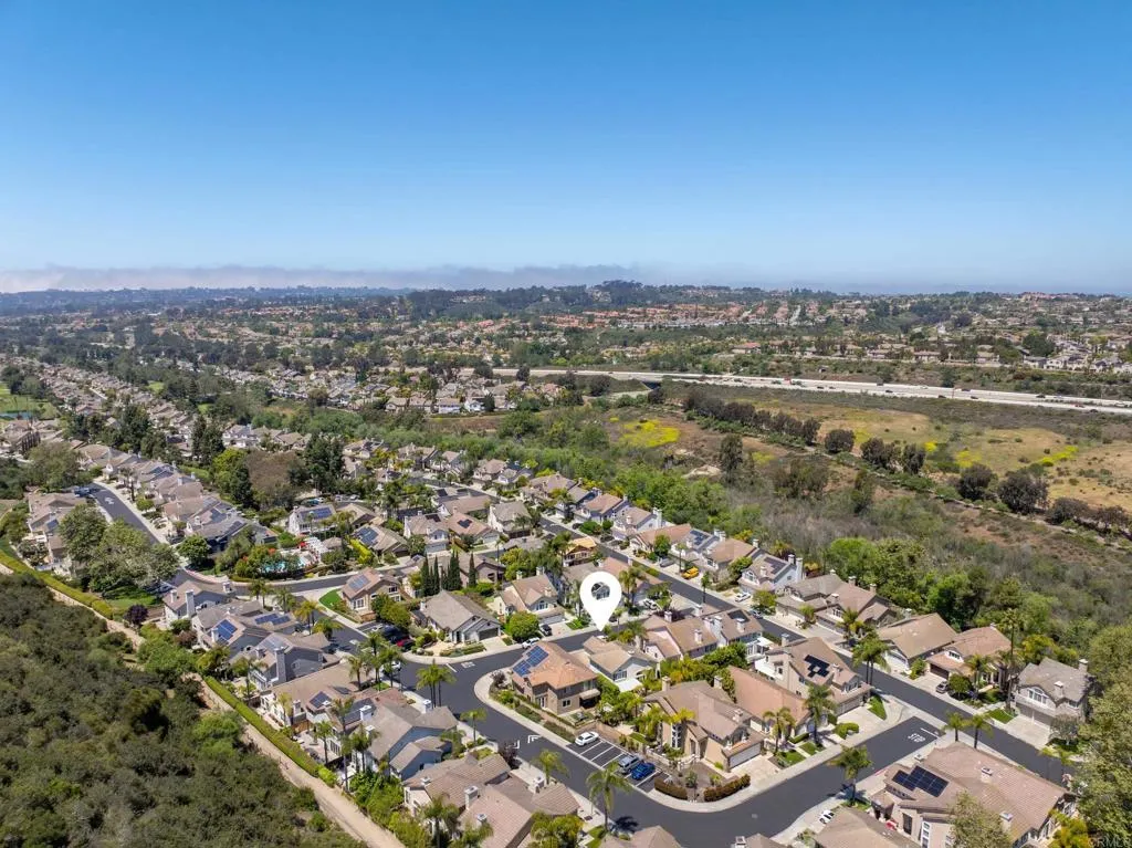 https://cdn.realtyfeed.com/cdn/127/306470337/10b4cf6bba19dd1b66bdf6ff01229e14.webp