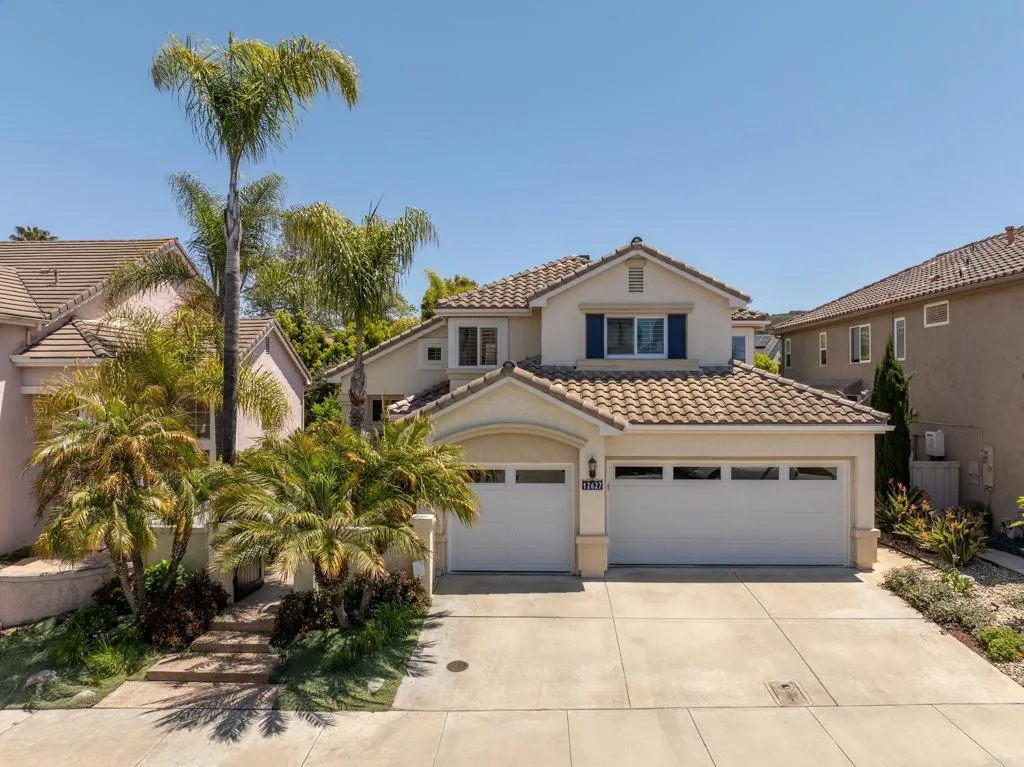 https://cdn.realtyfeed.com/cdn/127/306470337/17b7acd3ef676bce0025cfb406cf4e81.webp