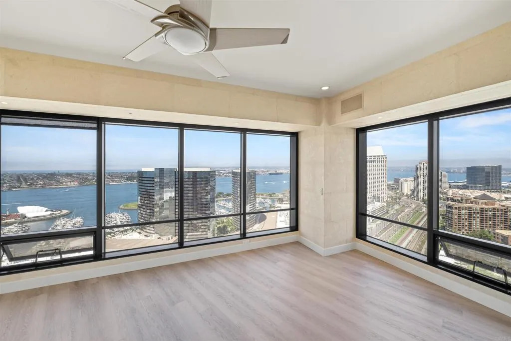 https://cdn.realtyfeed.com/cdn/127/306470410/5cfec83835da03f7edb0bb09fb510d6f.webp