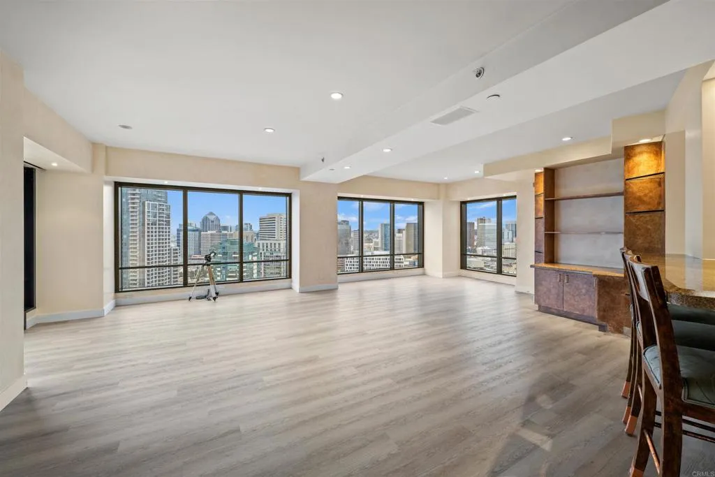 Photo #2: NDP2505987 Listing 
