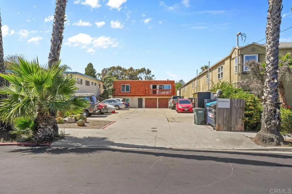 https://cdn.realtyfeed.com/cdn/127/306470492/8004dc04ce5ff6609f88239e072c2658.webp